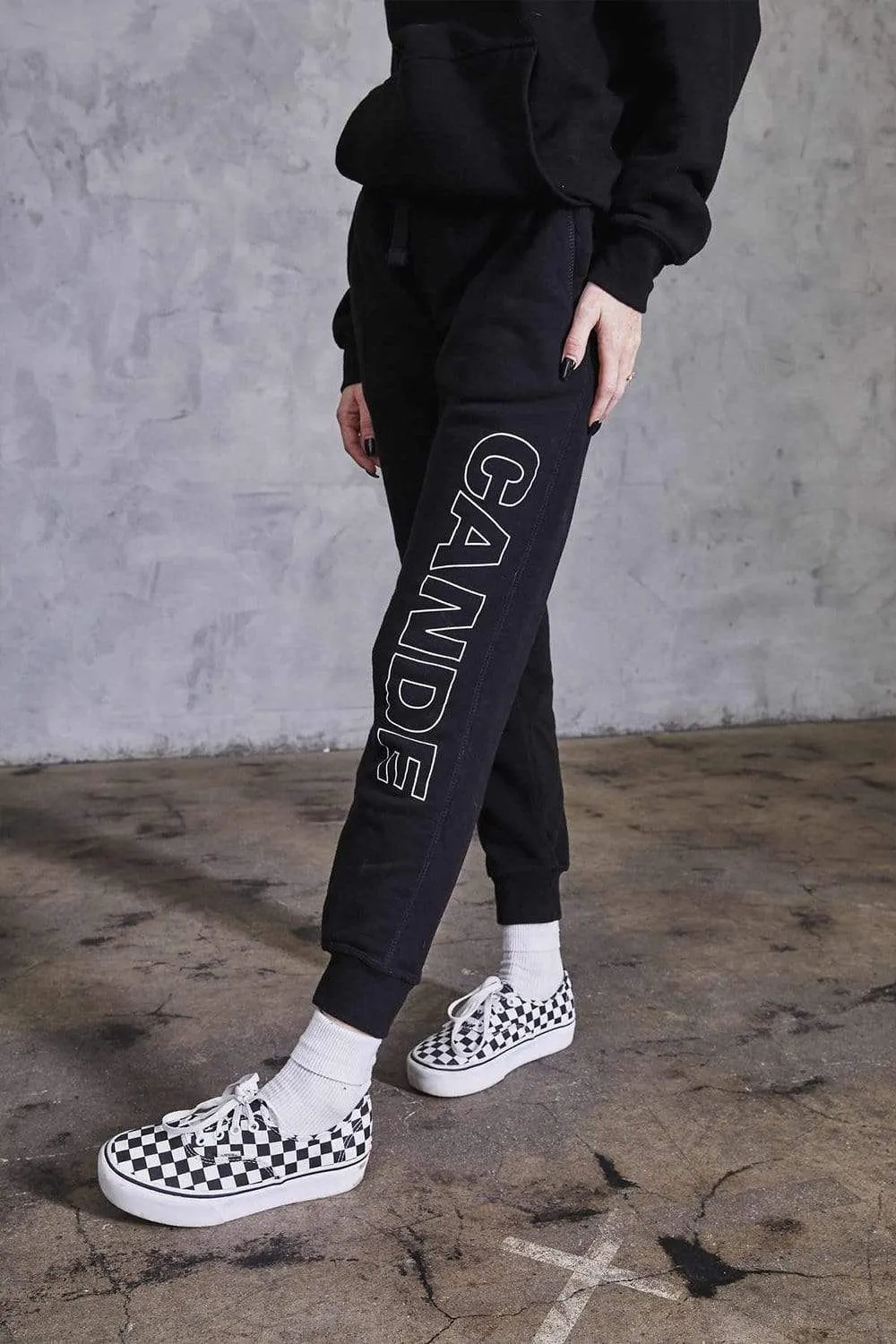 Cande: Black Joggers