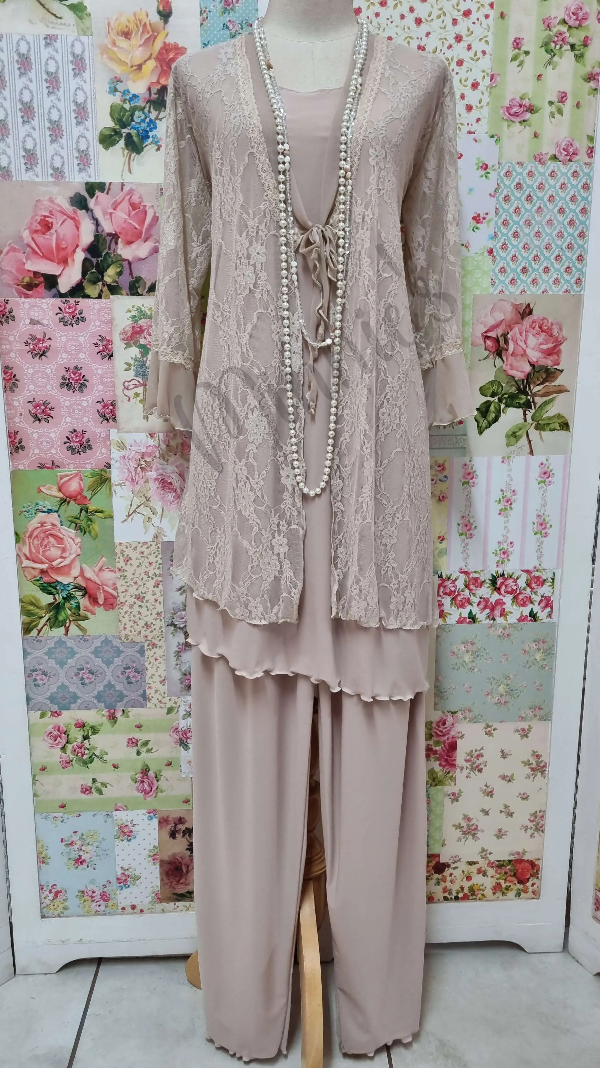 Champagne 3-Piece Pants Set LR0143
