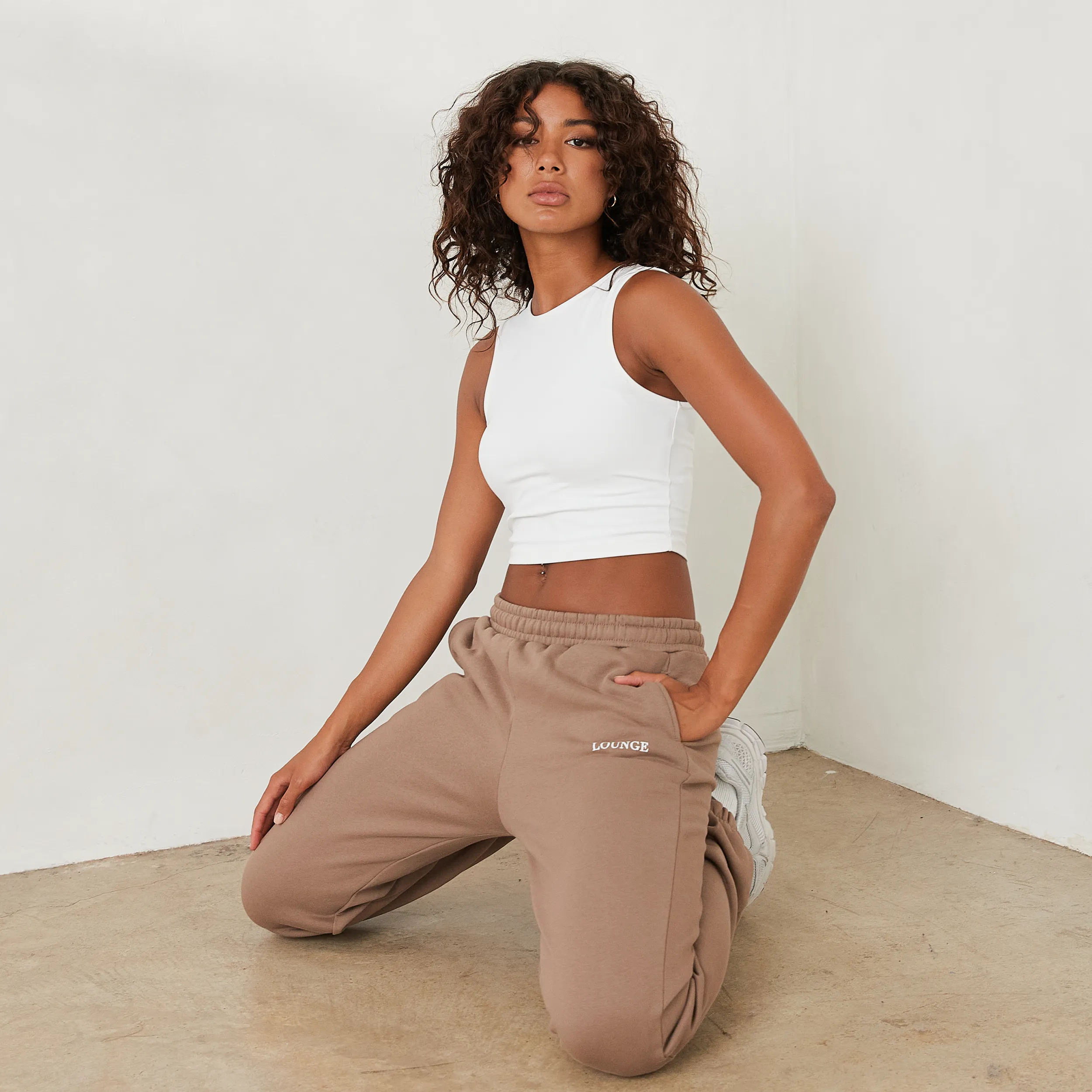 Essential Sweatpants - Coffee
