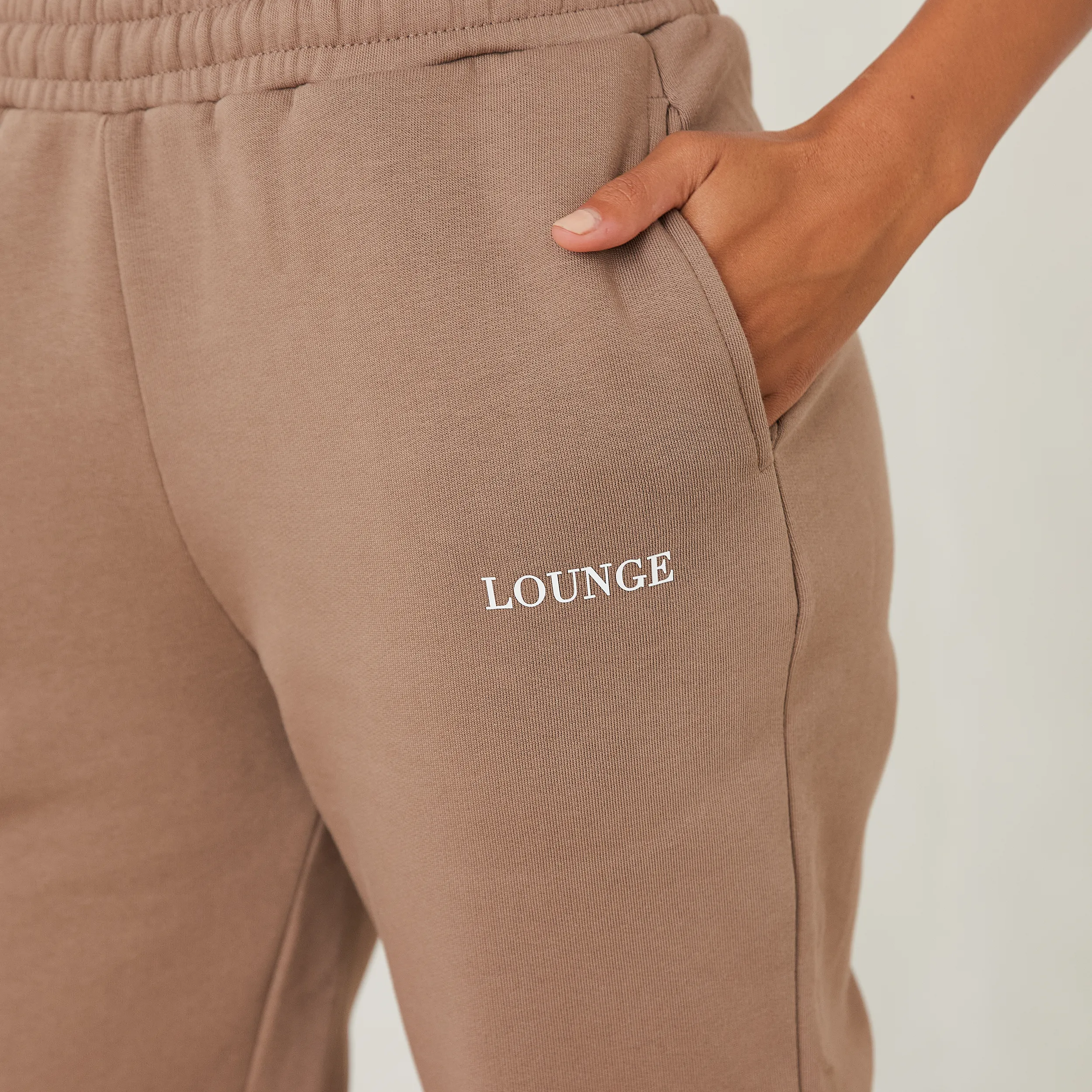 Essential Sweatpants - Coffee