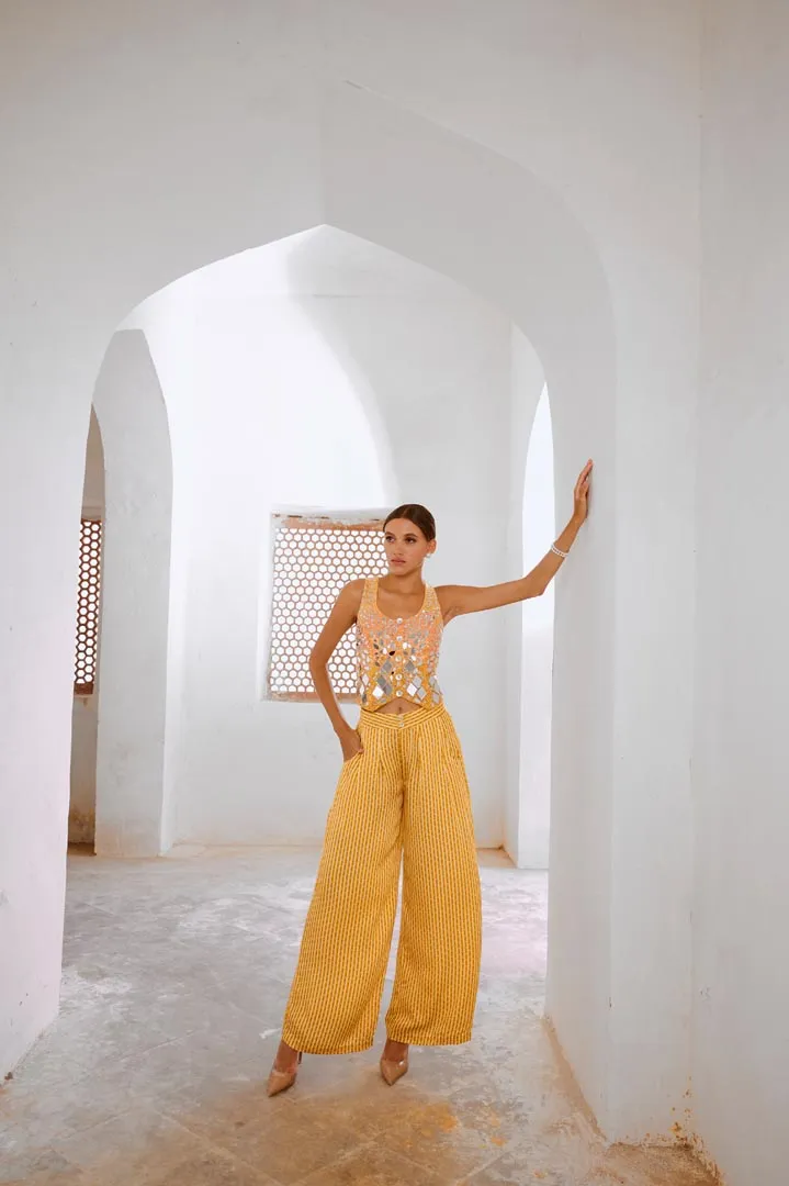 Gulbahar Daisy Yellow Sheesha Koti & loose Pant set.