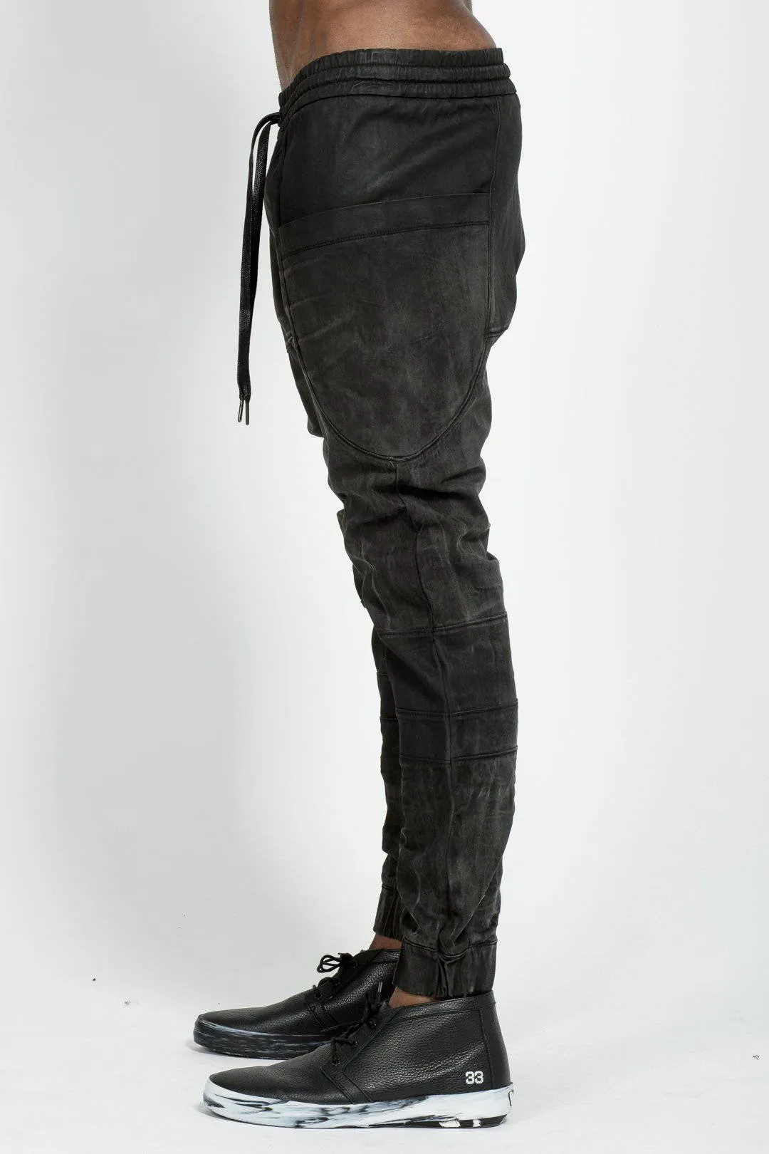 Konus Men's Drop Crotch Sweatpants in Black