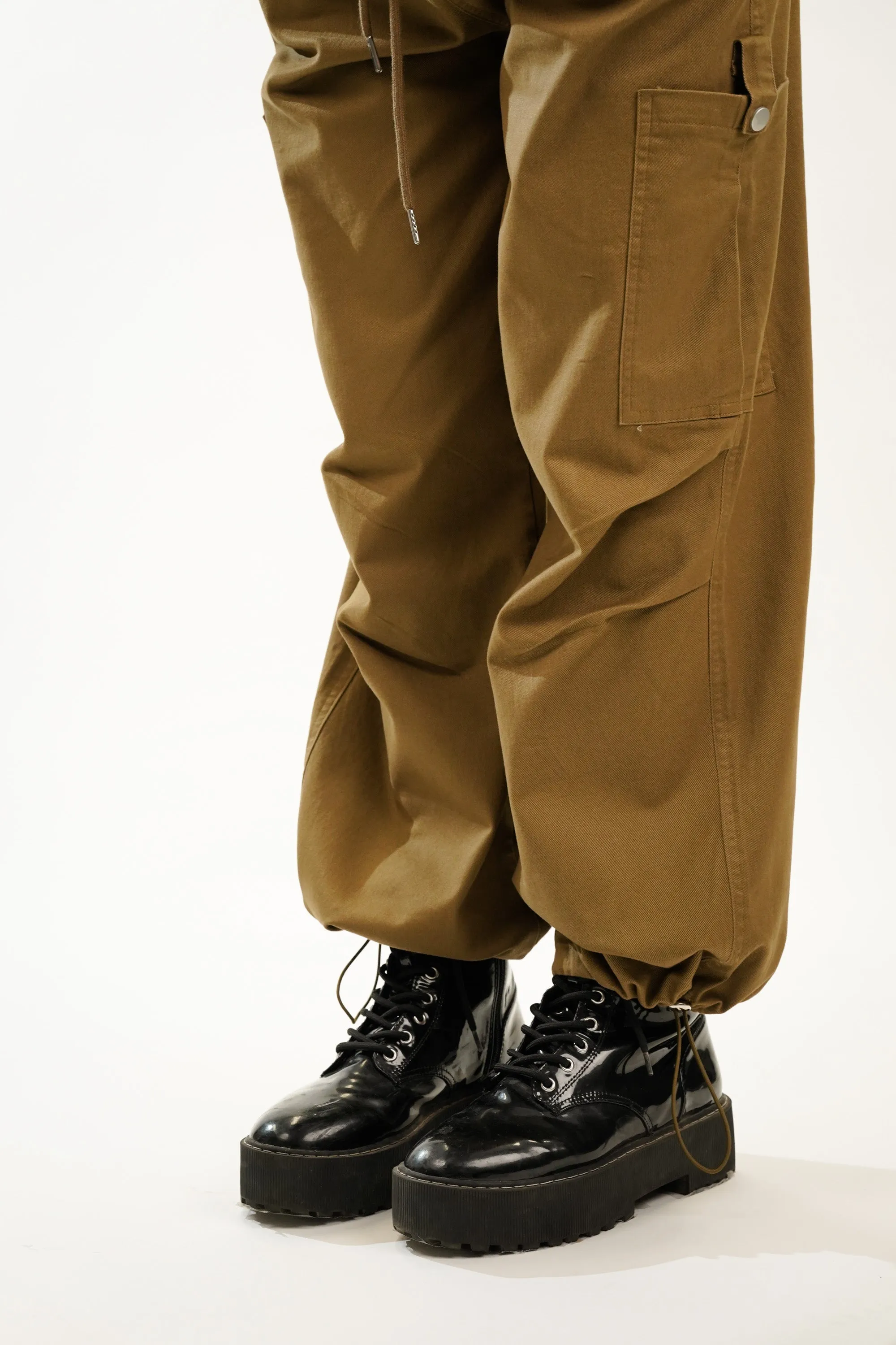 Metrowalk Cargo Pants
