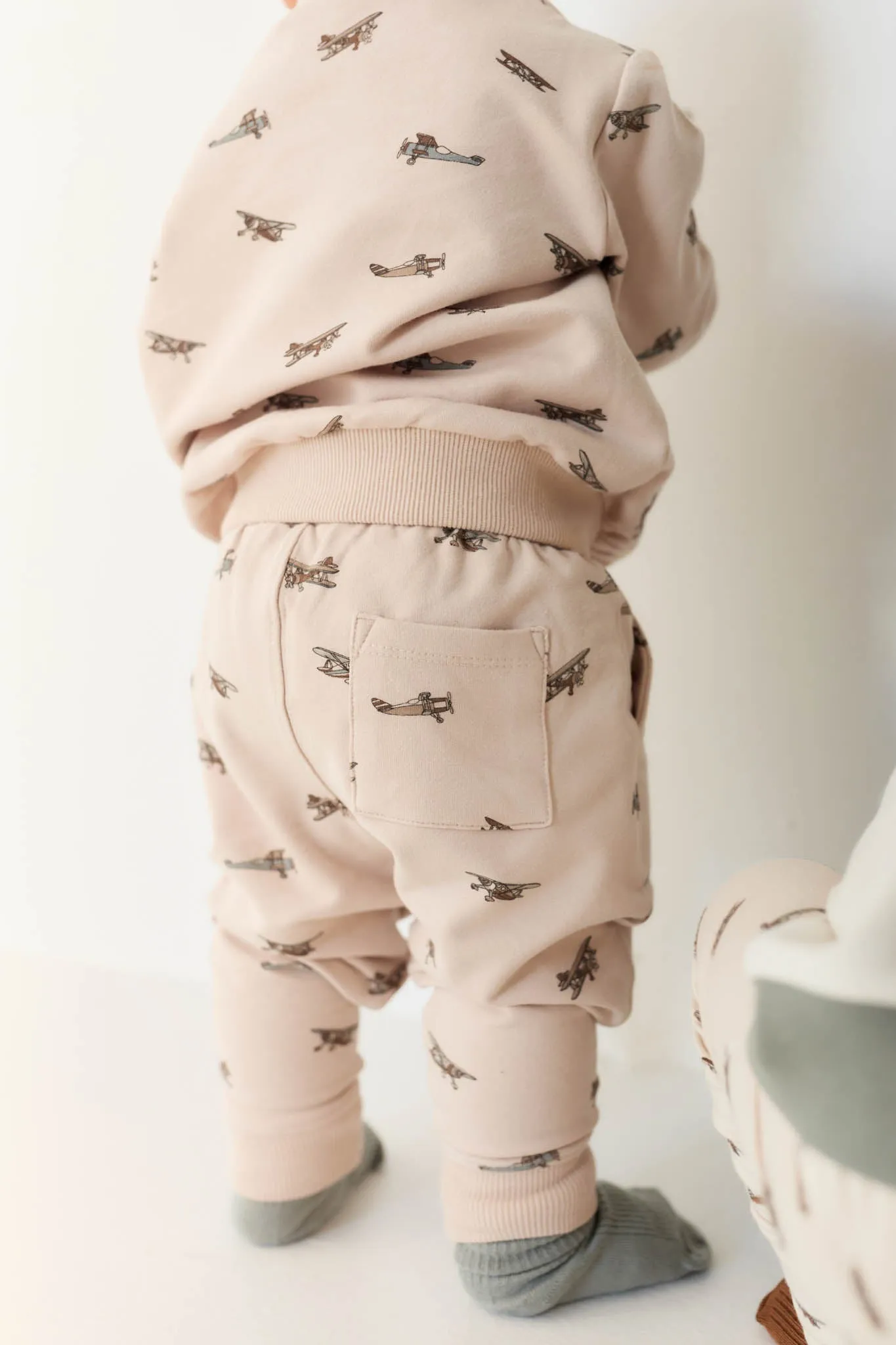 Organic Cotton Jalen Track Pant - Avion Large Shell