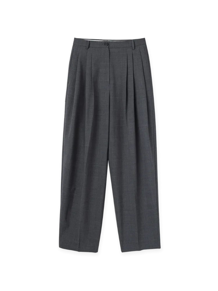 Three-Tuck Round Pants - Charcoal