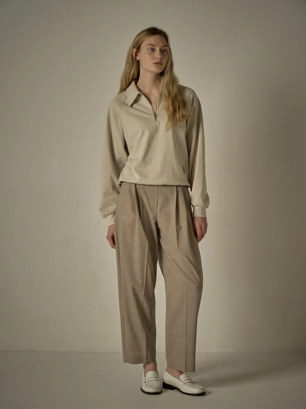 Three-Tuck Round Pants - Oatmeal