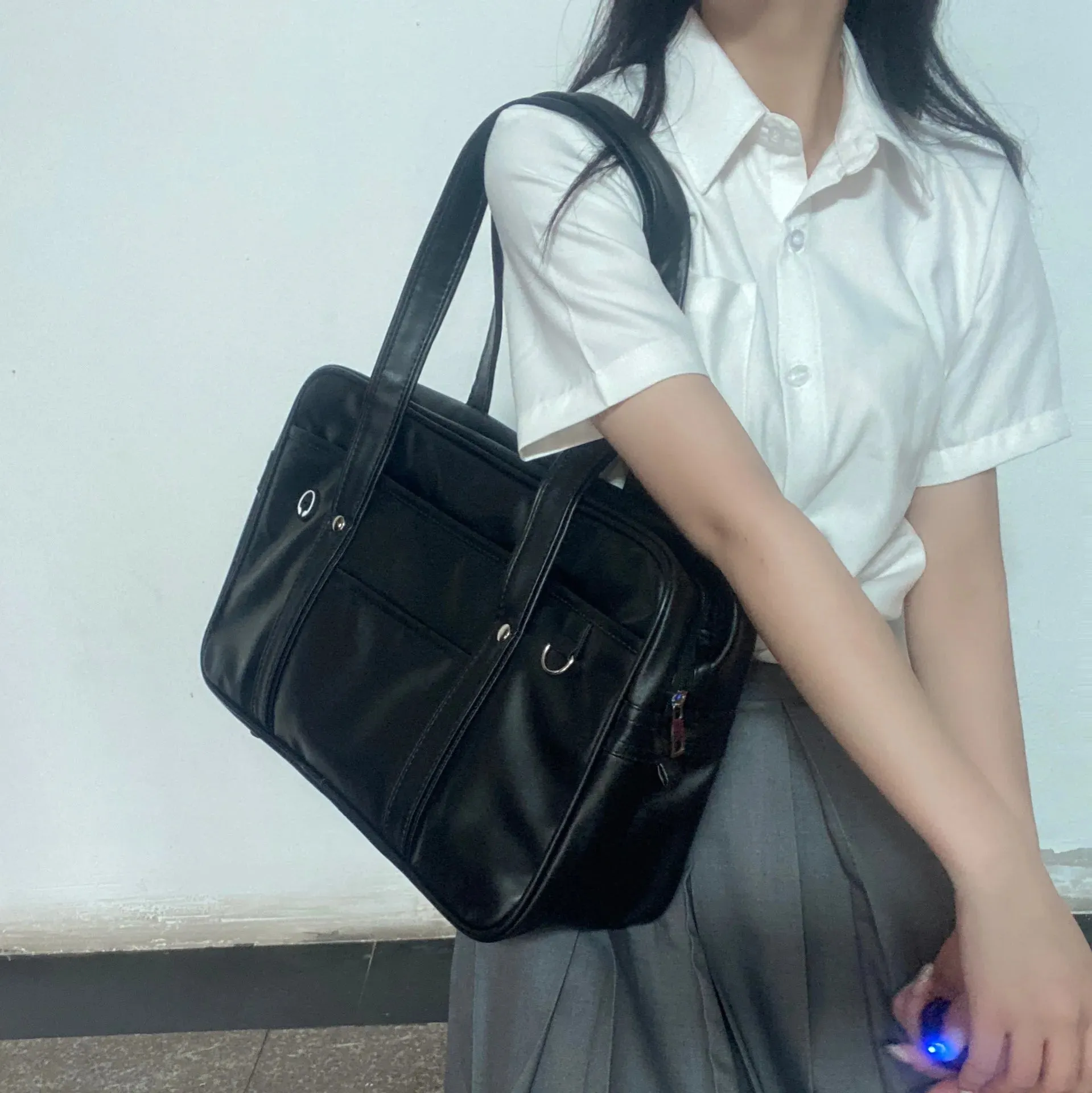 Uakiss Japanese two-dimensional student JK uniform bag girl PU schoolbag COS wear-resistant waterproof one-shoulder Messenger handbag