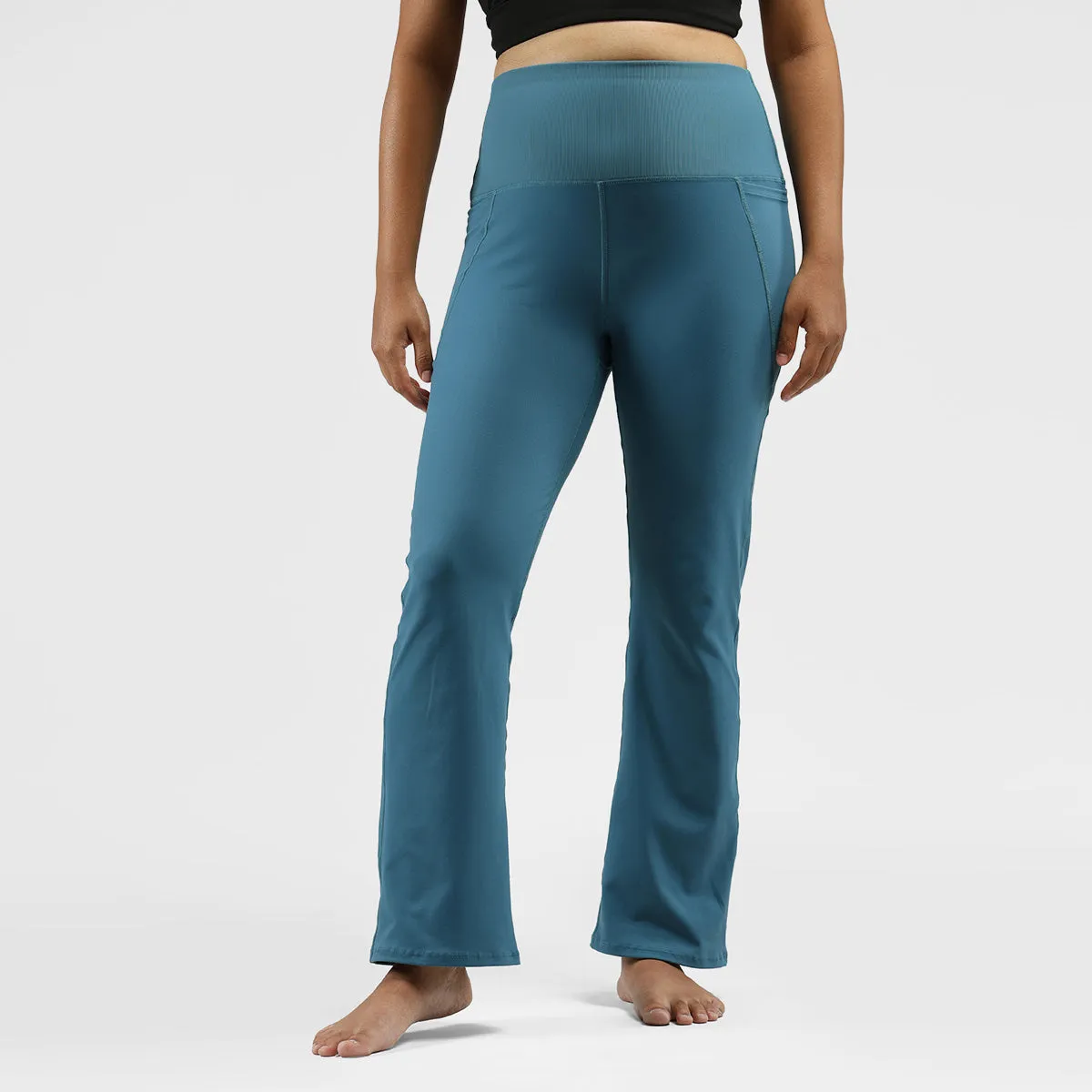 Ultimate Flare Pants Tall