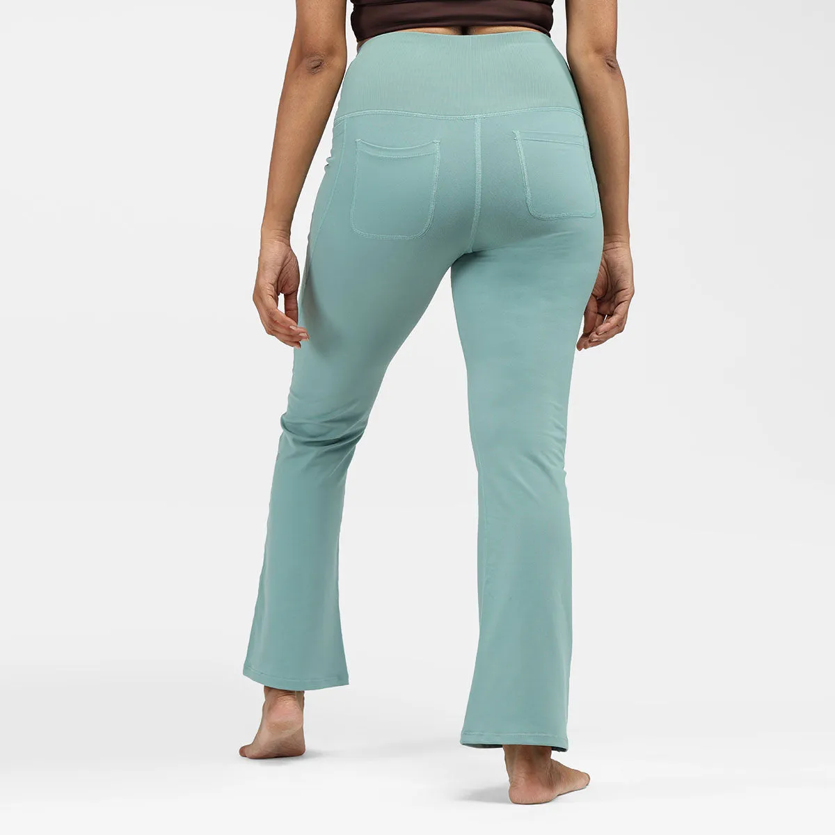 Ultimate Flare Pants Tall
